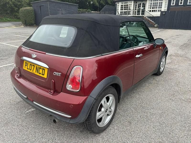 Used Mini ONE 2007 Red Hatchback