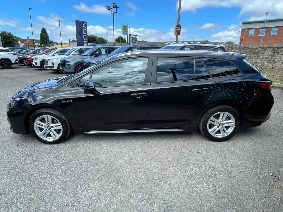 Used Suzuki Swace 140 HP (102 kW) 2023 Estate