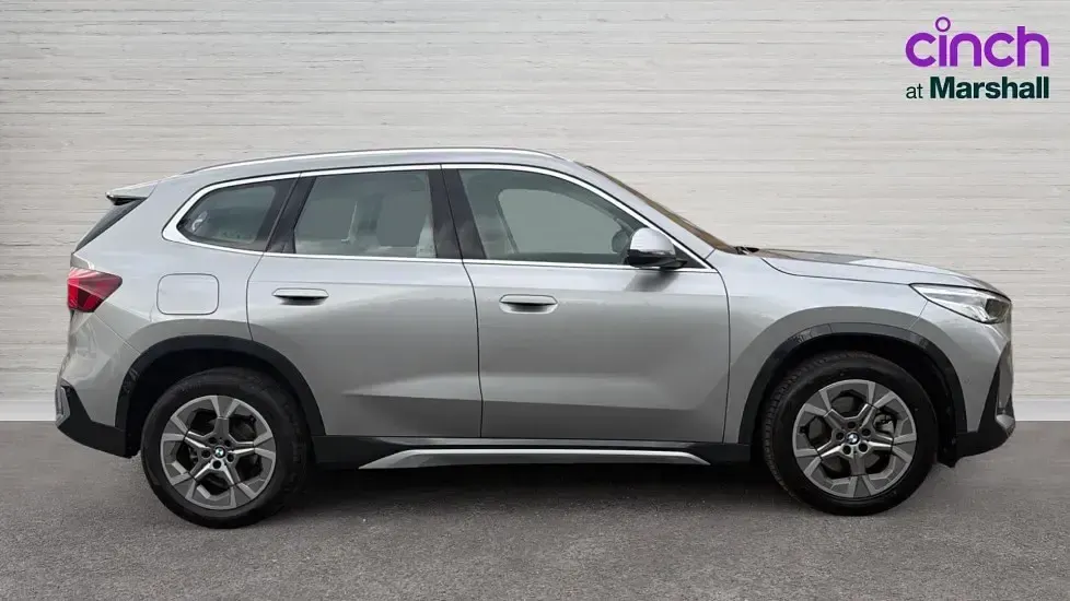 Używany BMW X1 xLine 170 KM (125 kW) 2023 Srebrny SUV