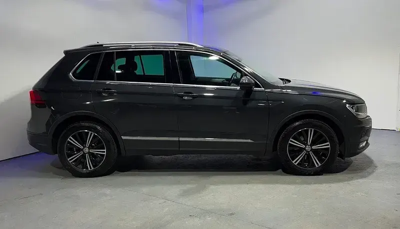 Used VW Tiguan SE 150 HP (110 kW) 2019 Grey SUV