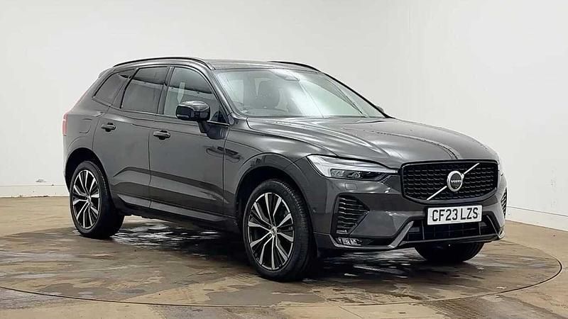 Used Volvo XC60 Ultimate 250 HP (183 kW) 2023 Platinum grey SUV