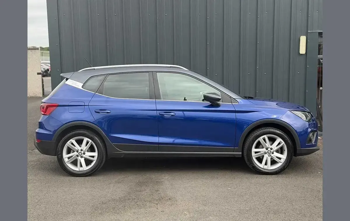Used Seat Arona FR 150 HP (110 kW) 2020 Blue SUV