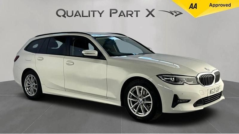 White Used 2021 BMW 320 Estate | £17,190 (Super price) - Image 1/4