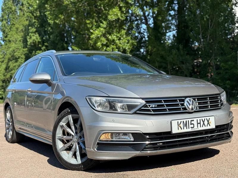 Silver Used 2015 VW Passat R-line Estate | £8,400 (Expensive) - Image 1/4