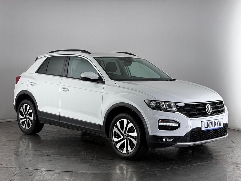 Used VW T-Roc Active 150 HP (110 kW) 2021 White SUV