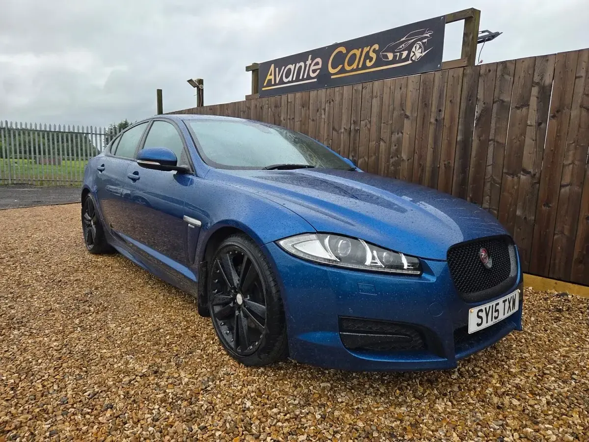 Used Jaguar XF R-Sport 200 HP (147 kW) 2015 Sedan