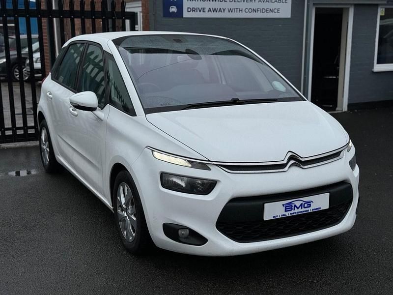 Used Citroën C4 Picasso VTR Sport 2013 White MPV