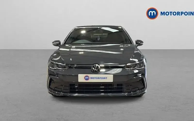 Used VW Golf VIII R-line 131 HP (96 kW) 2024 Hatchback