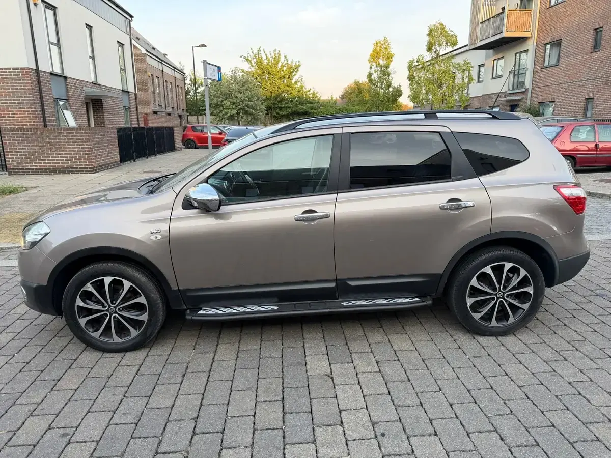 Used Nissan Qashqai +2 360º 117 HP (86 kW) 2013 Beige SUV
