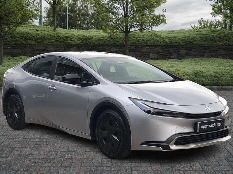 Used Toyota Prius Design 2025 Silver Hatchback