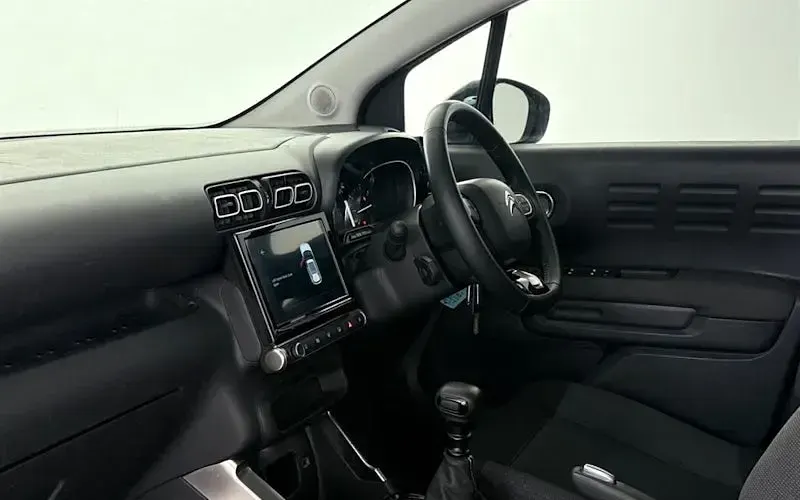Used Citroën C3 Aircross PureTech 110 HP (80 kW) 2023 Grey SUV