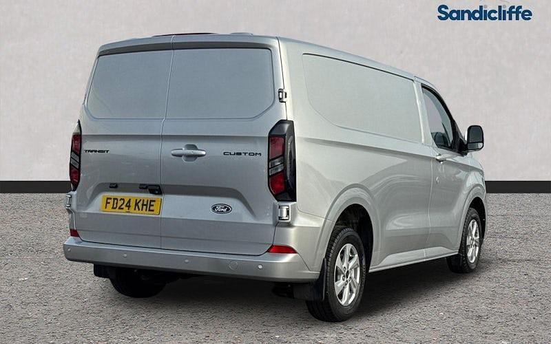Used Ford Transit Custom Limited 136 HP (100 kW) 2024 Moondust silver Van