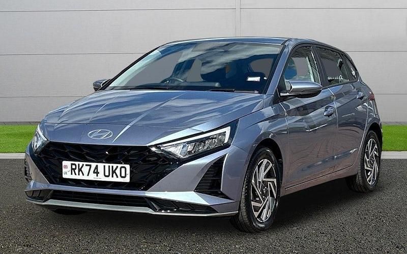 Used Hyundai i20 Advanced 101 HP (74 kW) 2024 Blue Hatchback