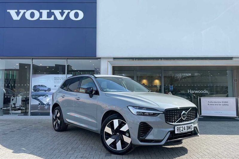 Used 2024 Volvo XC60 Plus SUV | £41,890 (Expensive) - Image 1/4