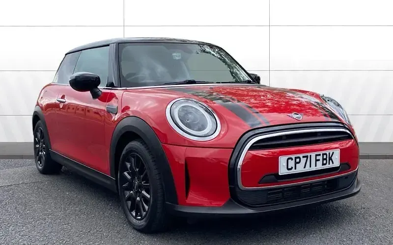 Used Mini Cooper Classic 136 HP (100 kW) 2021 Hatchback