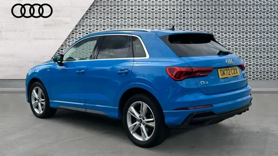 Used Audi Q3 S-Line 190 HP (139 kW) 2022 Blue SUV