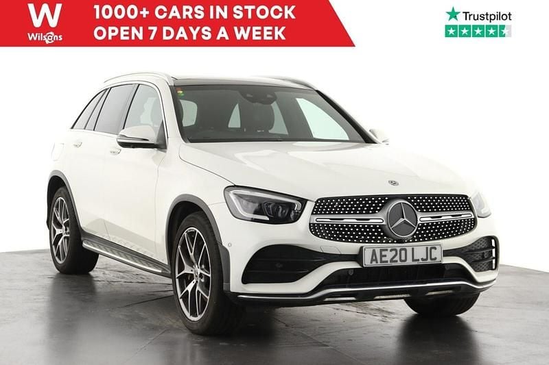 White Used 2020 Mercedes 300 AMG Line Premium Plus Estate | £25,499 (Fair price) - Image 1/4