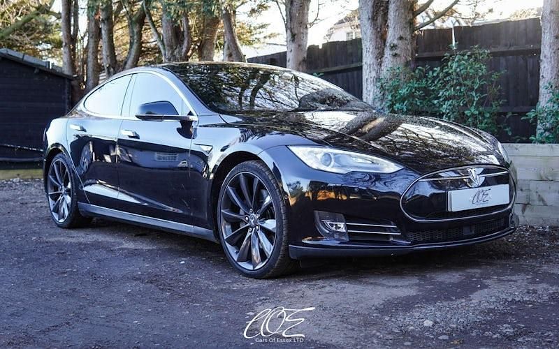 Black Used 2015 Tesla Model S Hatchback | £13,990 (Fair price) - Image 1/3