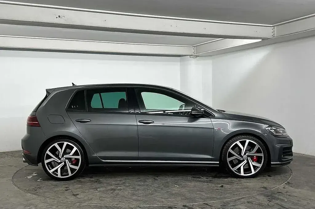 Used VW Golf VII 245 HP (180 kW) 2020