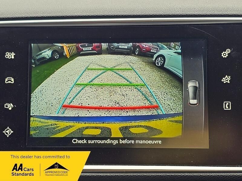 Used Peugeot 308 GT-line 130 HP (95 kW) 2016 Blue Hatchback