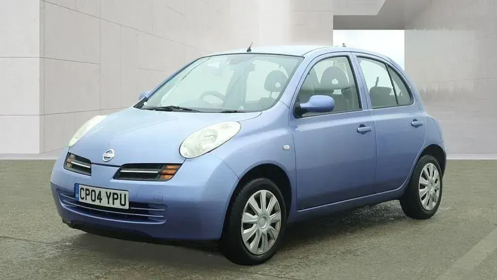Usado Nissan Micra SE 2004 Azul Citadino