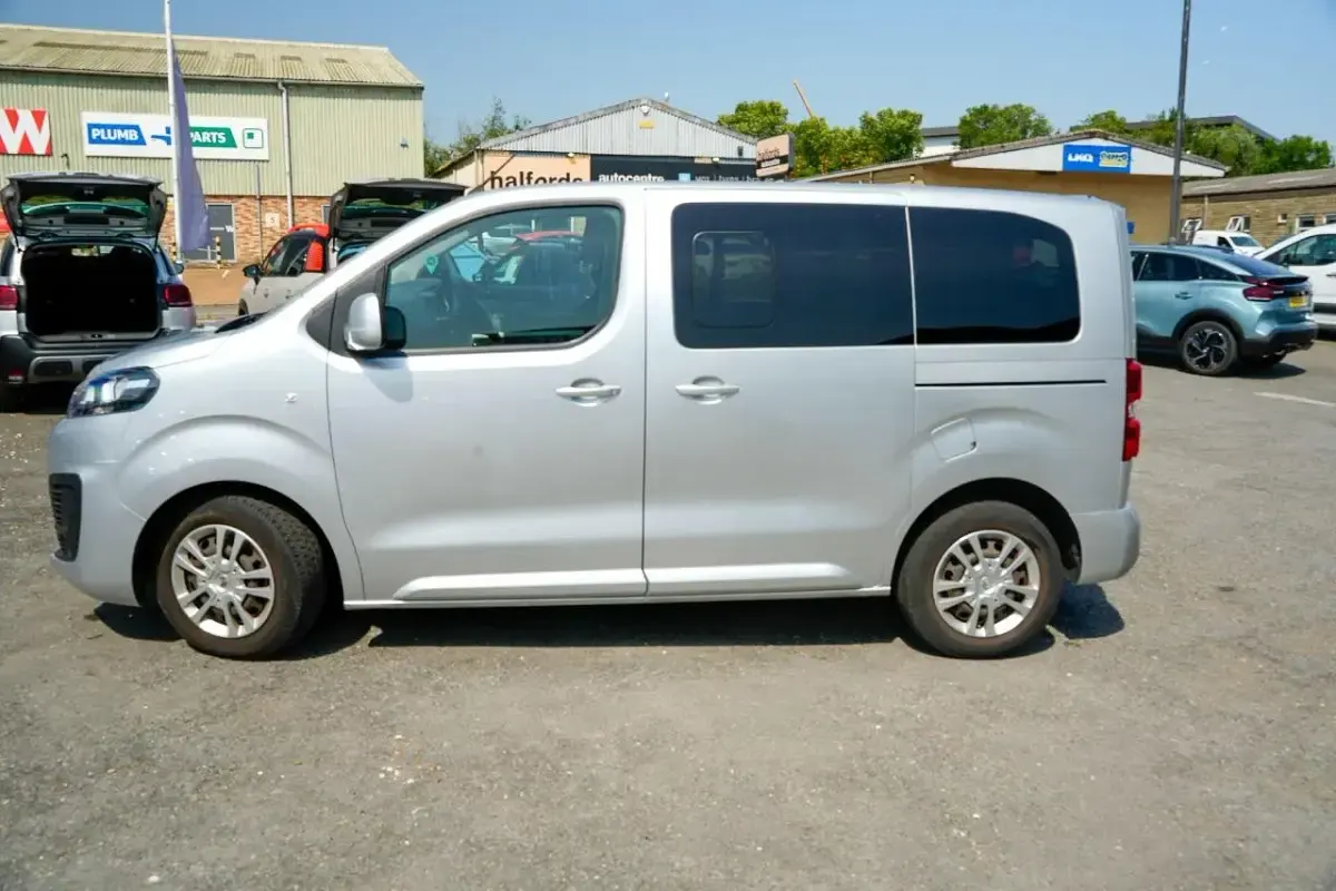 Used Citroën Spacetourer Business Class 94 HP (69 kW) 2017 Grey MPV