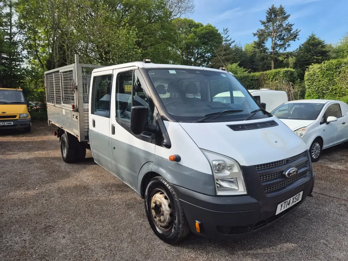 Usado Ford Transit 125 HP (91 kW) 2014 Branco Cabrios