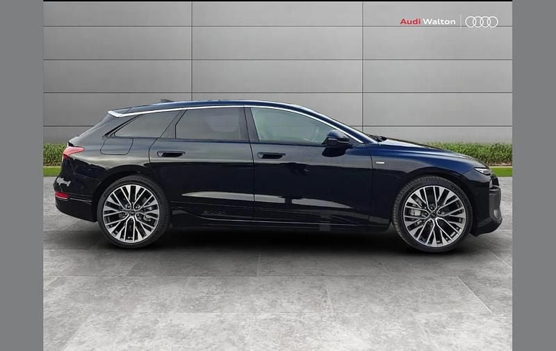 Used Audi e-tron S-Line 314 kW (428 HP) 2025 Black SUV