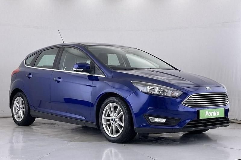 Blue Used 2016 Ford Focus Zetec Hatchback | £5,580 (Fair price) - Image 1/1