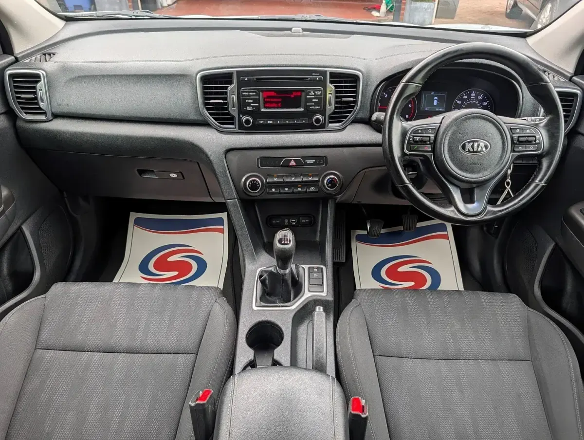 Used Kia Sportage 114 HP (83 kW) 2016 Arctic white SUV