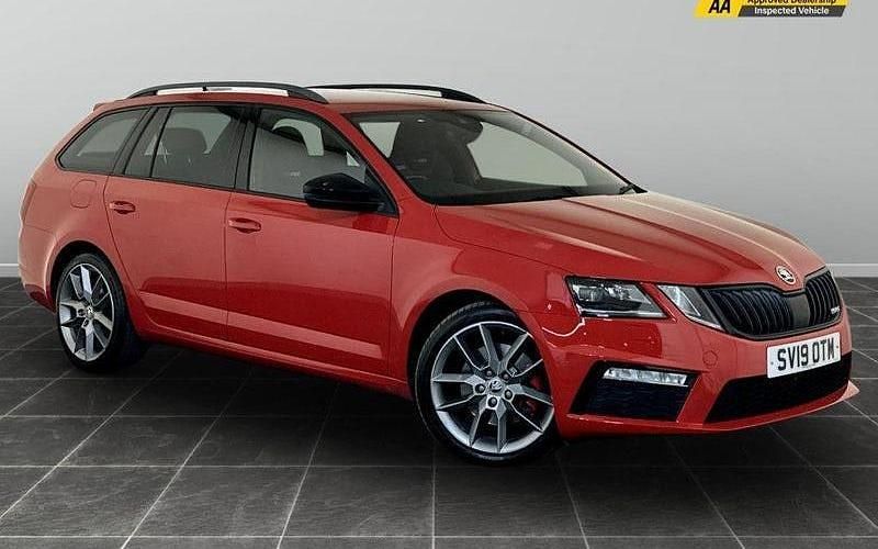 Red Used 2019 Skoda Octavia vRS Estate | £15,495 (Good price) - Image 1/2