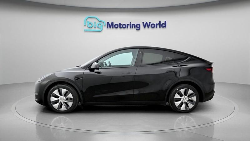 Used Tesla Model Y Long Range AWD 378 kW (514 HP) 2022 Black SUV