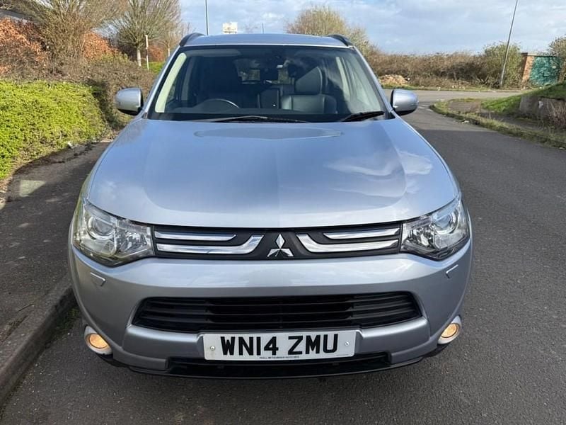 Used Mitsubishi Outlander 2014 Sterling silver SUV