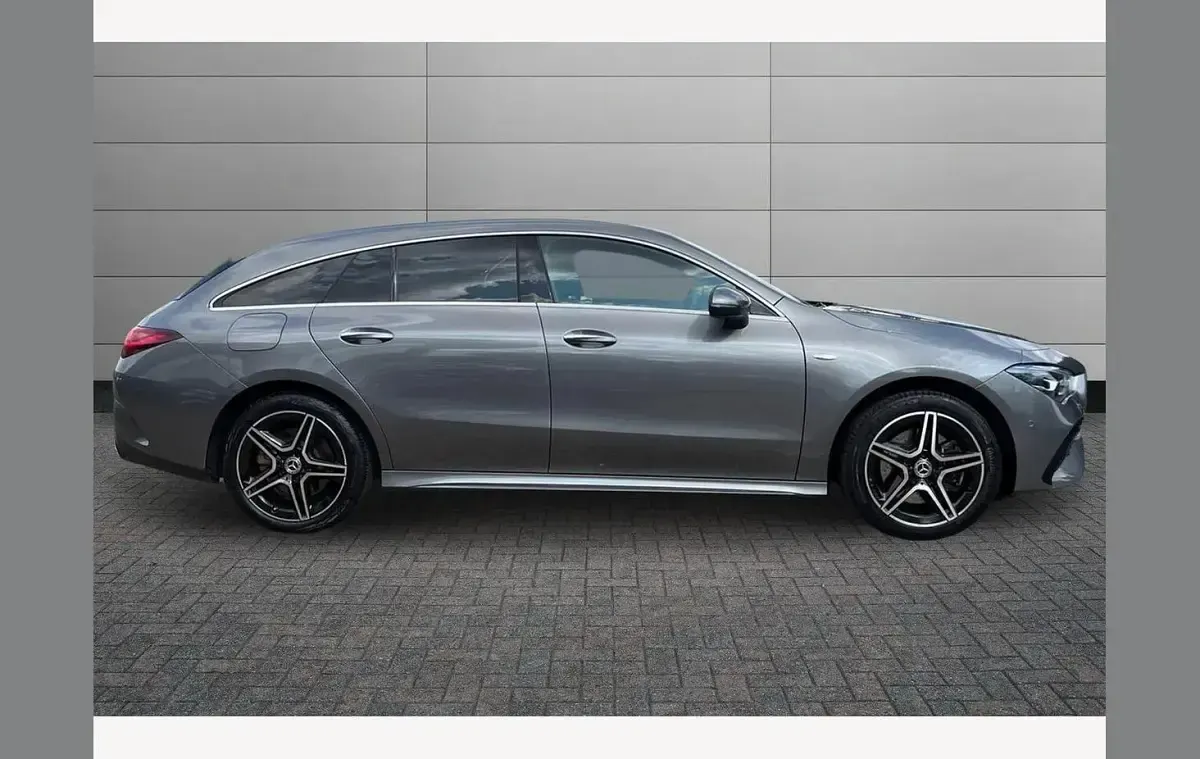Used Mercedes CLA250 Executive 214 HP (157 kW) 2025 Grey Coupe
