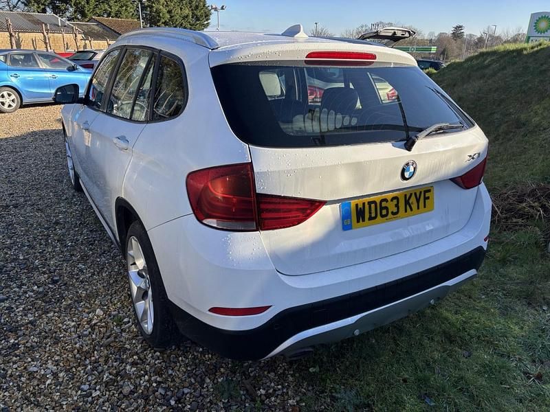 Begagnad BMW X1 xLine 2013 Vit SUV