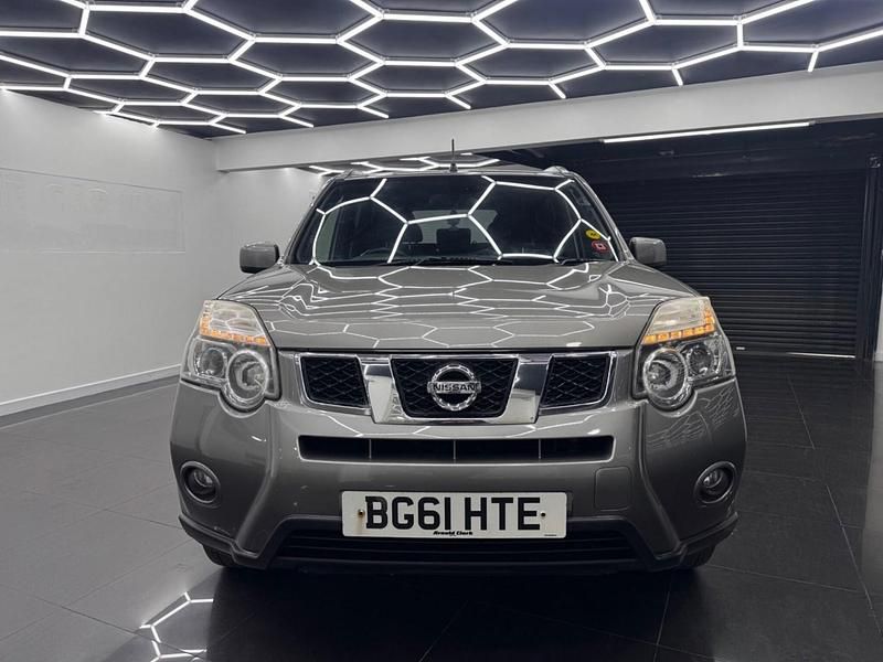 Used Nissan X-Trail Acenta 173 HP (127 kW) 2011 Grey SUV