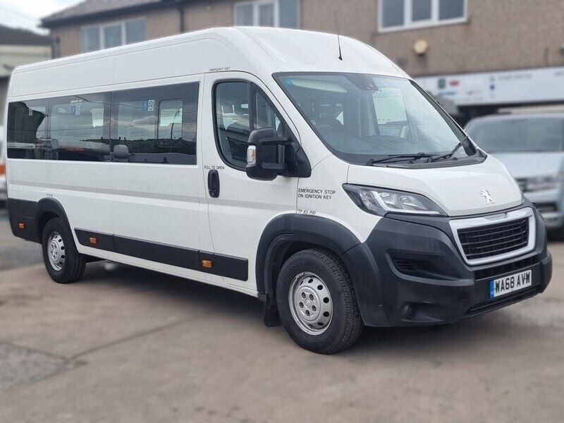 White Used 2018 Peugeot Boxer Van | £12,595 (Expensive) - Image 1/4