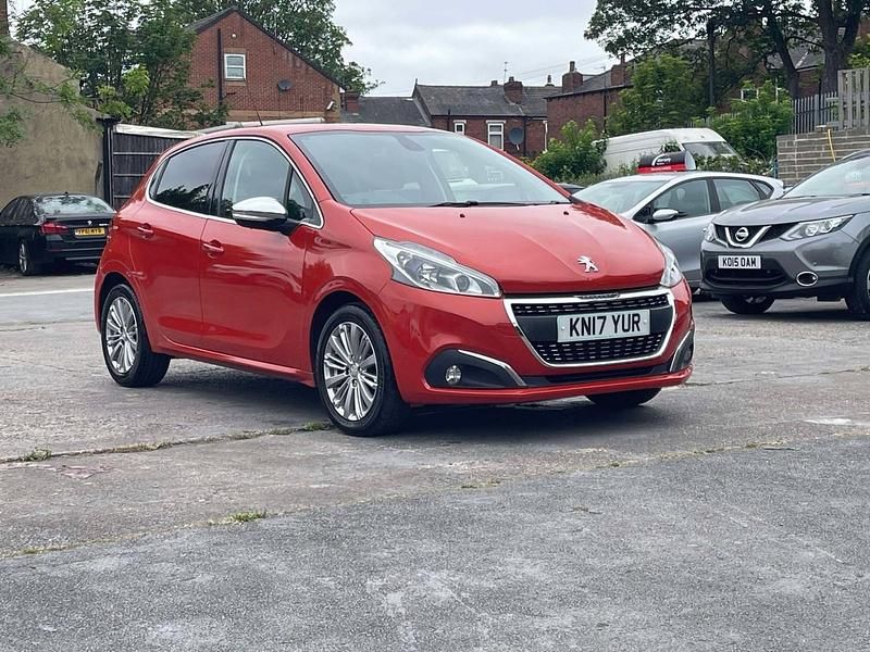 Used Peugeot 208 Allure 2017 Orange Hatchback