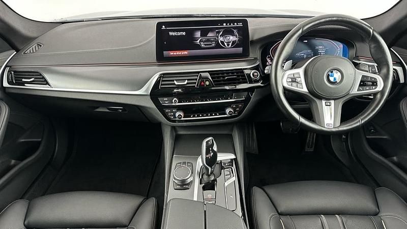 Used BMW 530 M Sport 282 HP (207 kW) 2022 Blue Estate