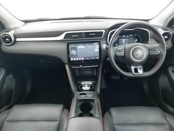 Used MG ZS Trophy Connect 114 kW (156 HP) 2022 White SUV