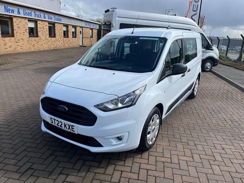 Used Ford Transit Connect Trend 100 HP (73 kW) 2022 White MPV