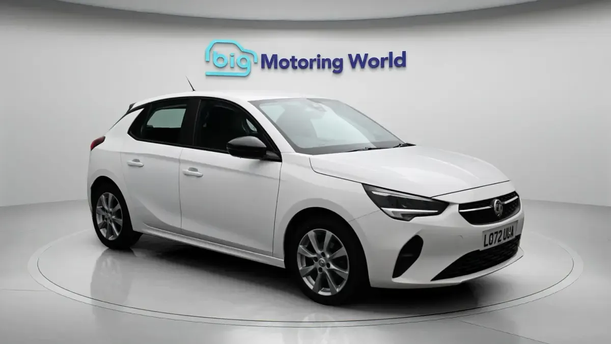 Second-hand Vauxhall Corsa Design Edition 75 CP (55 kW) 2022 Hatchback
