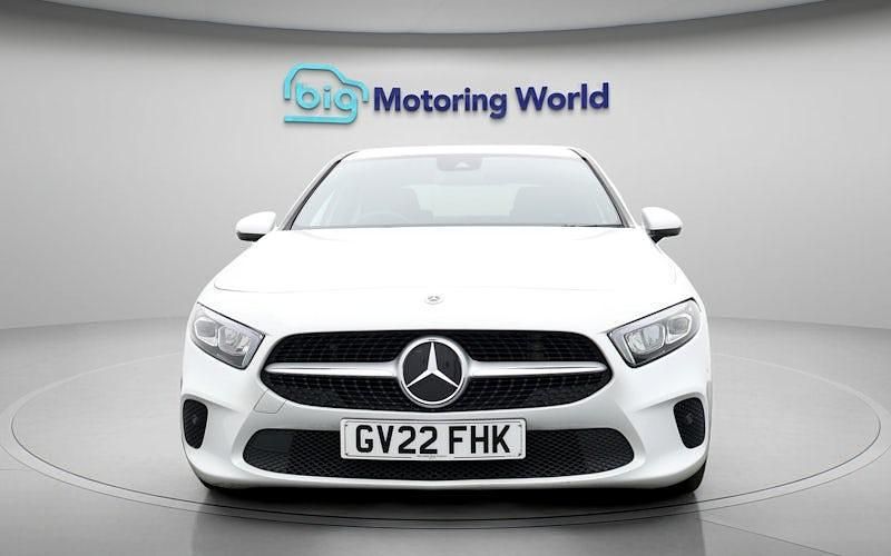 Used Mercedes A180 Executive 136 HP (100 kW) 2022 White Sedan
