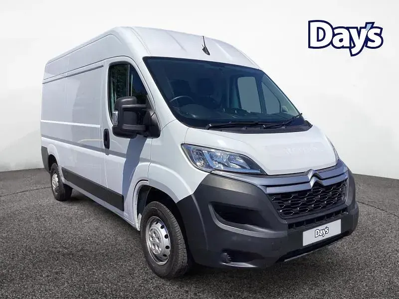 Used Citroën Relay 140 HP (102 kW) 2023 White Van