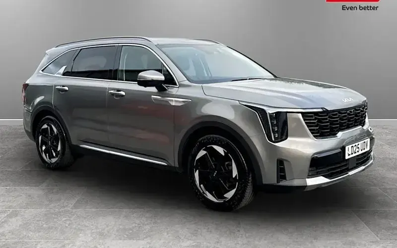 Used Kia Sorento 215 HP (158 kW) 2025 SUV
