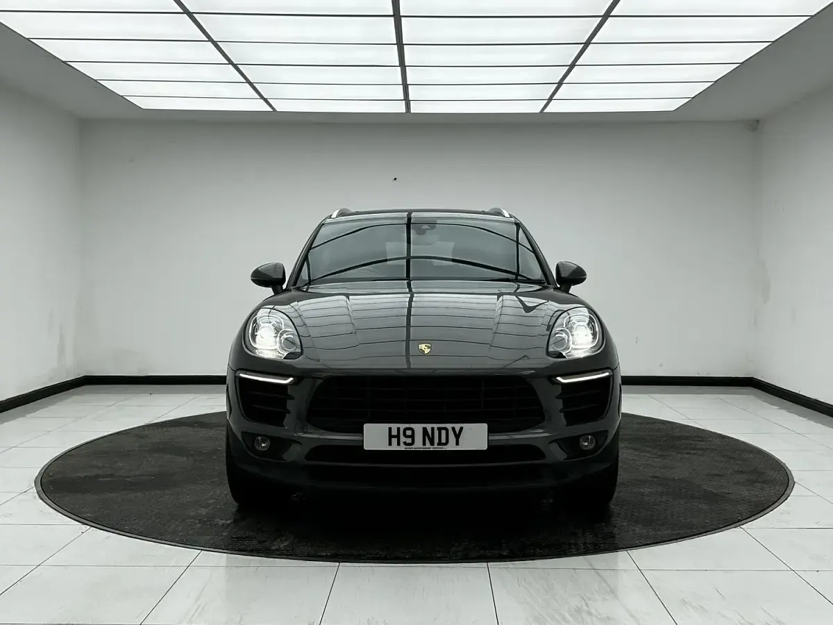 Used Porsche Macan S 258 HP (189 kW) 2015 Grey SUV