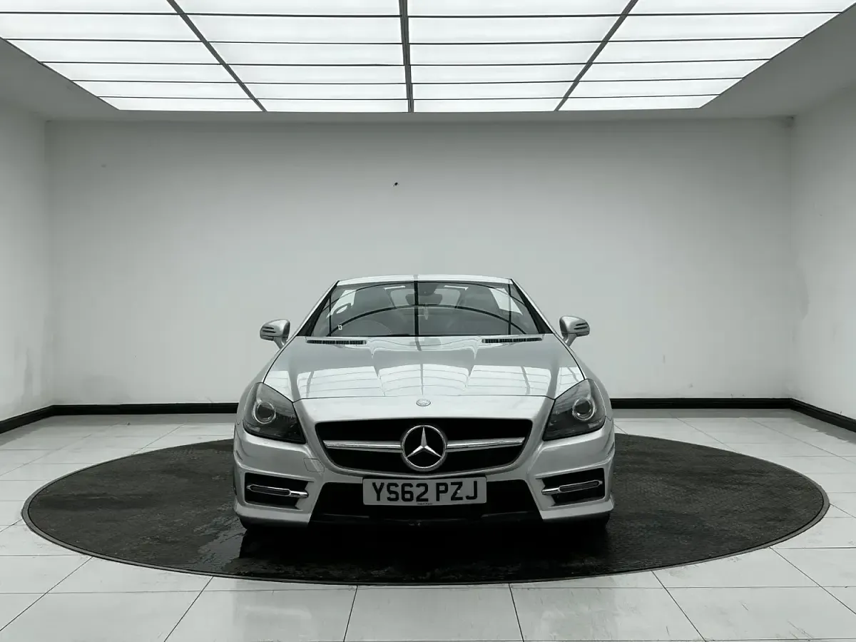 Used Mercedes SLK200 AMG 184 HP (135 kW) 2013 Silver Cabriolet