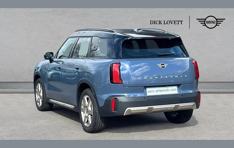 Used Mini Countryman Exclusive 170 HP (125 kW) 2025 Blue SUV