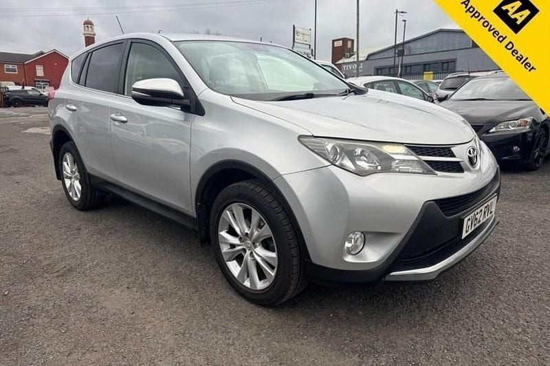 Used Toyota RAV4 150 HP (110 kW) 2013 Silver SUV