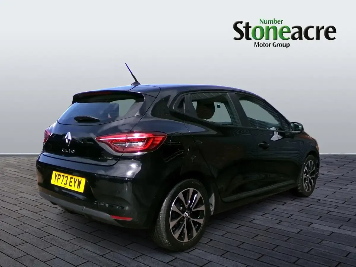 Used Renault Clio V Evolution 143 HP (105 kW) 2023 Black Hatchback